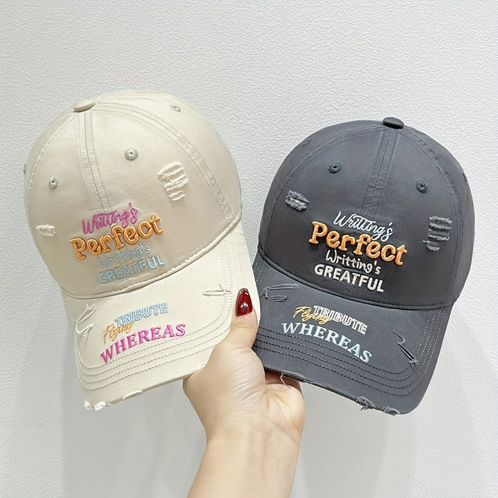 Nueva gorra de béisbol con letras bordadas suaves y rasgadas - Estilo callejero americano para parejas, gorra de béisbol versátil para caras pequeñas y grandes, solución transpirable y sin sudor.