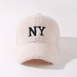 1pc Gorra de Béisbol de Forro Polar de Nueva York - Cierre Ajustable de Gancho y Bucle, Gorro de Invierno Marrón Sólido y Cálido, Ligero y Abrigado para Viajes al Aire Libre y Uso Casual, Gorra de Forro Polar Lavable a Máquina
