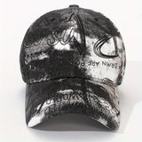 1 gorra de béisbol de arte urbano - Ajustable, ligera, negra con diseño de grafiti blanco, perfecta para uso casual, baile urbano y fiestas, gorra de baile urbano | Gorra estilo grafiti | Accesorio ajustable para la cabeza