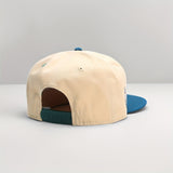 Gorra CALI RUSH bordada con parche de oso/conejo, visera plana en beige y verde azulado, ajustable, estilo retro y urbano, para protección solar