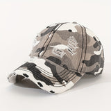 1 gorra de béisbol para hombre con estilo desgastado, camuflaje, estampado de vaca y manchas de leopardo - Gorra ligera de estilo urbano, estilo deshilachado para looks casuales, escuela, citas - Textura lavada (tejido sin elasticidad) - Ideal para la vue