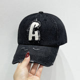 Gorra de Béisbol Retro para Hombres y Mujeres, Ajustable con Cierre de Snapback, Logo Decorado - Visera Ancha para Deportes al Aire Libre, Uso Casual, Escudo (Ajuste Sin Elasticidad)
