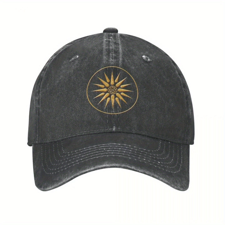 Gorra de Béisbol Dorada con Símbolo de Macedonia - Gorra Ajustable Snapback, Diseño de Seis Paneles en Denim Transpirable para Hombres y Mujeres, Estilo Casual Urbano (Lavable a Máquina) - Uso Formal y Diario, Sombrero Versátil, Emblema Impreso, Cómoda y