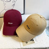 Gorra de béisbol con letras 3D estilo coreano para hombres y mujeres - Snapback ajustable, letras 3D, sombrero casual unisex para el viaje diario, salidas a la calle y Navidad - Diseño estructurado transpirable, duradero y fácil de cuidar (Borgoña/) - Ver