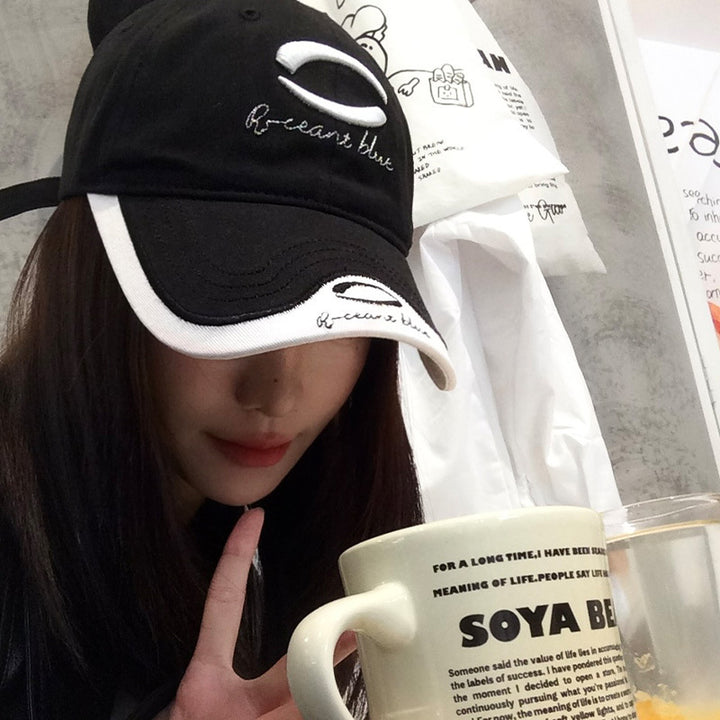 Gorra de béisbol retro de moda para niños, adecuada para parejas, con un ala ancha que se adapta a caras grandes y pequeñas.