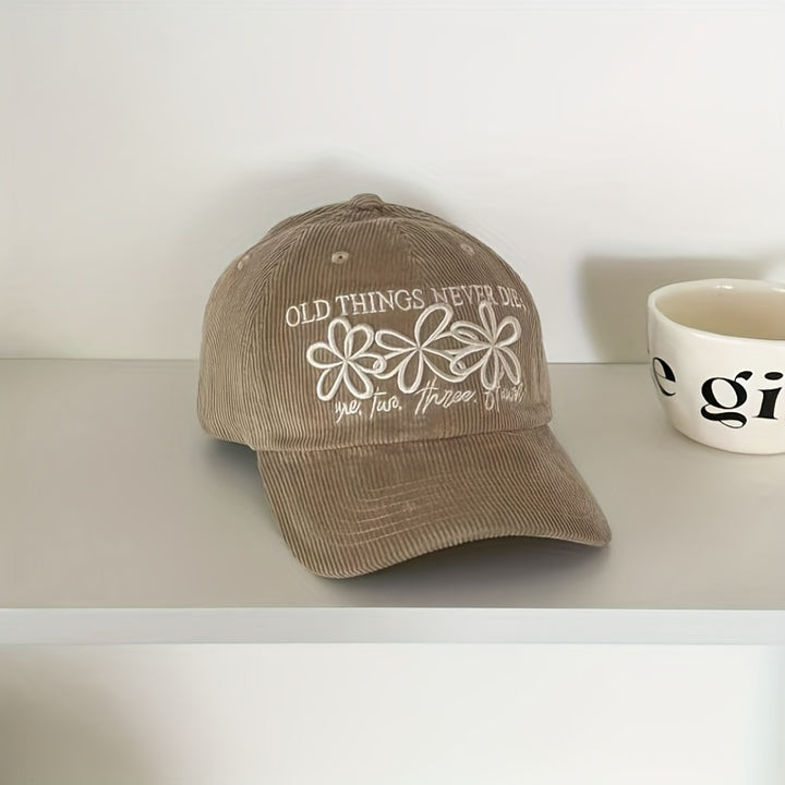 Gorra de béisbol retro floral para mujer con texto japonés y adornos florales - Cierre ajustable snapback, ajuste estructurado ligero