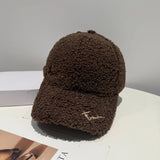 Gorra de béisbol de ala ancha para mujer - Gorra snapback ligera y ajustable con textura suave tipo felpa, Borgoña/Rojo - Calidez para invierno, eventos diarios y formales - Ajuste no elástico para cabezas grandes, Sombrero de invierno, Sombrero elegante,