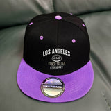Gorra Snapback Estilo Urbano - Diseño Digital Los Ángeles 1850, Ajustable en Dos Tonos Morado y , 100% Poliéster para Moda Casual y Streetwear