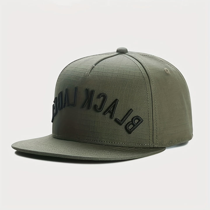 Gorra de Béisbol Unisex para Adultos en Verde Militar Oliva - Ajustable con Letras NEGRAS, Sombrero Ancho al Sol Ideal & Ciclismo, Senderísmo y Uso Casual - Gorro Duradero Para Exteriores (Talla Única)