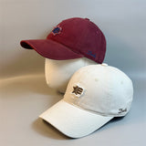 Nueva gorra de béisbol bordada para todas las estaciones, elegante sombrero de sol unisex para exteriores, versátil sombrero de pato para parejas.