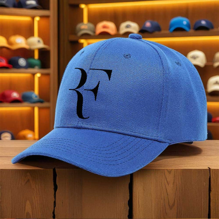 Gorra Trucker para Hombre con Estampado de Logo RF - Gorra Deportiva Negra en Contraste Blanco y Letras Rojas, Ligera y Ajuste Estructurado Ideal para Tenis, Baloncesto, Skateboarding, Hip Hop & Actividades al Aire Libre Casuales - Lavable a Máquina, Perf