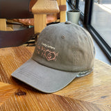 Nueva gorra de béisbol de visera ancha para otoño-invierno, bordada con letras, para mostrar el rostro y la edad, gorro de pico de pato estilo pareja para hombre