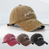 Gorra de Béisbol con Letras Bordadas - Ajustable, Ligera y Elegante para Hombres y Mujeres