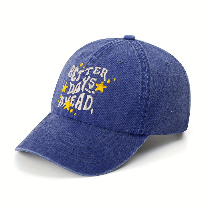 Una gorra de béisbol casual con estrellas y letras bordadas, con una parte superior suave y un visor ajustable, perfecta para el streetwear al aire libre.