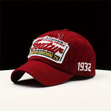 Gorra de Béisbol Ajustable con Borlas y Agujeros Aleatorios y Parche Bordado, Protección Solar, Sombrero Casual para Exteriores para Mujeres y Hombres