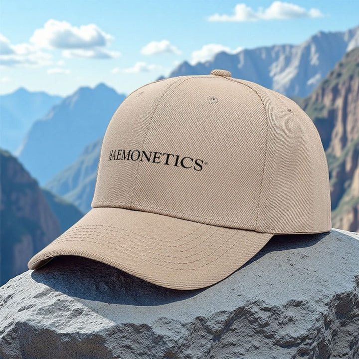 Gorra Unisex Moderna Techomail - Diseño Ligero y Transpirable de Seis Paneles con Visera Plana, Estampado a Rayas Negras/Blancas, Poliéster para Exteriores, Moda Urbana y Casual - Gorra Lavable a Máquina para Hombres y Mujeres