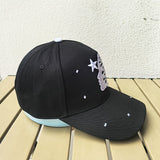 Gorra de Béisbol Ajustable con Hebilla - Gorra Trucker Ligera y Transpirable con Cierre a Presión, Ajuste No Elástico para Hombres y Mujeres, Uso Diario, Fiestas, Deportes - Sombrero Casual y Formal, Diseño en Tela de Malla, Accesorio Duradero para Ama...