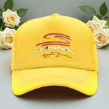 1pc Gorra SENNA Golf - Gorra Trucker Ajustable de Poliéster Ligero y Transpirable para Hombres, Diseño Deportivo en con Logo Rojo y Blanco - Ideal para Golf, Running, Senderismo, Actividades al Aire Libre - Modelo 2025 Nuevo, Accesorios de Golf, Salidas C