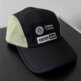 Gorra de Béisbol Ajustable para Mujer y Unisex - Dos Tonos /Blanco con Panel del Logo, Gorro Ligero Transpirable Casual al aire libre: Visera Blanca & Negra, Talla Única (Sin Herramientas / Fácil Adaptación)