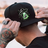 1 pieza, gorra de béisbol ajustable negra con estampado de ovnis y vacas, estilo hip-hop de ropa de calle, espalda de malla transpirable, perfecta para deportes al aire libre y uso casual, gorro de cabeza al aire libre | Gorra de hip-hop | Duradera