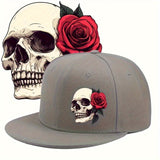 2D Plano - Un sombrero 2D plano con diseño de rosas y calaveras, con una borla lisa de color sólido, lo que lo convierte en una excelente opción de regalo para cualquier persona.