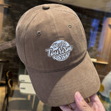 Gorra de béisbol ajustable para mujer - Sombrero de sol de ala ancha con cierre de snapback, ajuste transpirable sin elasticidad para uso diario, formal, deportivo - Elegante negro con letras blancas - Perfecta para reencuentros, viajes, outfits casuales