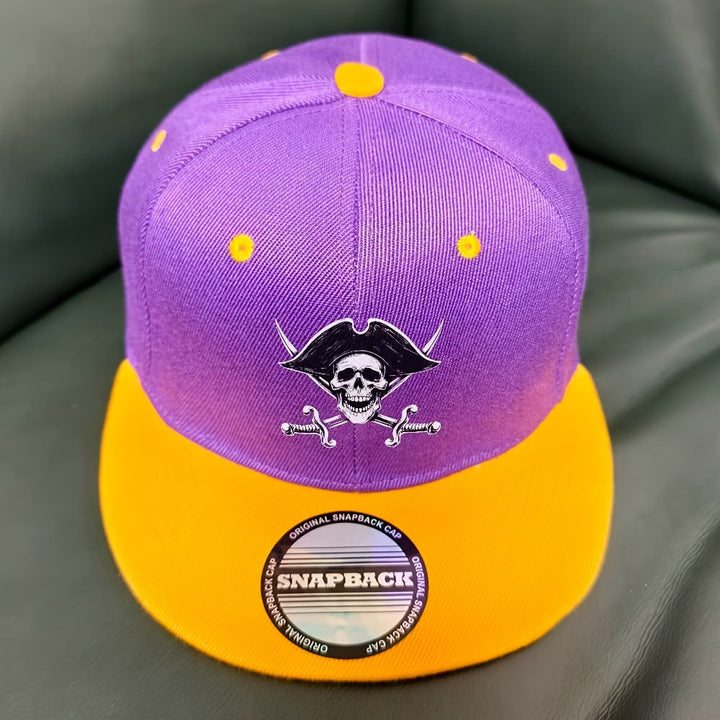 Gorra de Béisbol Unisex Juvenil - Ligera y Ajustable Snapback, y Rojo en Dos Tonos, para Escuela, Deportes, Uso Diario - Regalo Perfecto para Pascua, Día del Padre, Ramadán - Poliéster Lavable a Máquina, Diseño con Parche Pirata, Costuras Contrastantes, A