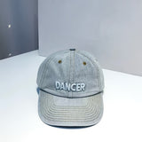 Gorra de Béisbol Bordada con Cruz y Letras para Mujer, Denim Lavado de Alta Gama con Correa Ajustable, Ideal para Streetwear y Danza