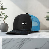 Gorra de camionero creativa con estampado cruzado: gorra de béisbol de moda con espalda de malla, transpirable y ajustable para actividades al aire libre - Negro con diseño de rayo blanco, gorro de cabeza al aire libre | Gorra de camionero elegante | Gorr