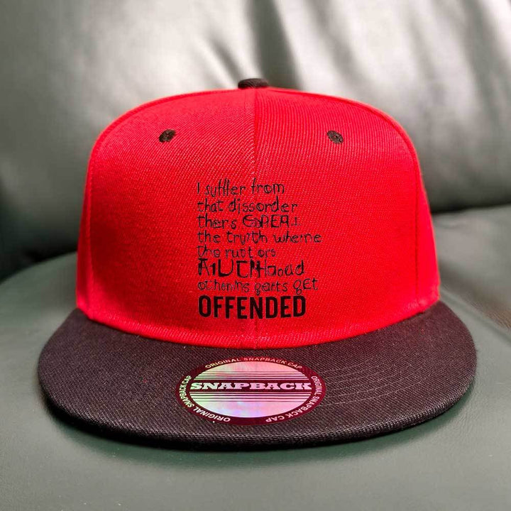 Gorra de béisbol unisex para jóvenes de moda, hecha de 100% poliéster, con estampados digitales contrastantes y un cierre ajustable, esencial para los atuendos diarios en el campus.