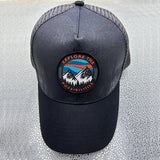 1 gorra de béisbol con bordado de montaña nevada, ajustable con broche, diseño deportivo a rayas azules y blancas, para uso casual, gorra de béisbol ajustable