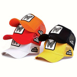 Gorra de Camionero Bordada con Mariposa para Hombre - Gorra de Béisbol Ajustable para Protección Solar al Aire Libre, Malla Ligera y Transpirable en la Parte Posterior, Diseño Elegante de Animales en Naranja, Negro/Blanco o Amarillo, Ideal para Viajes, Va