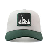 Gorra Trucker para Hombre y Mujer con Lobo Aullando a la Luna y Árboles de Pino - Gorra Ajustable de Malla Transpirable con Diseño 3D de Lobo y Cielo Nocturno, Gorra Ligera de Verano para Exteriores, Ideal para Pesca, Uso Casual, Regalos de Navidad/Día de