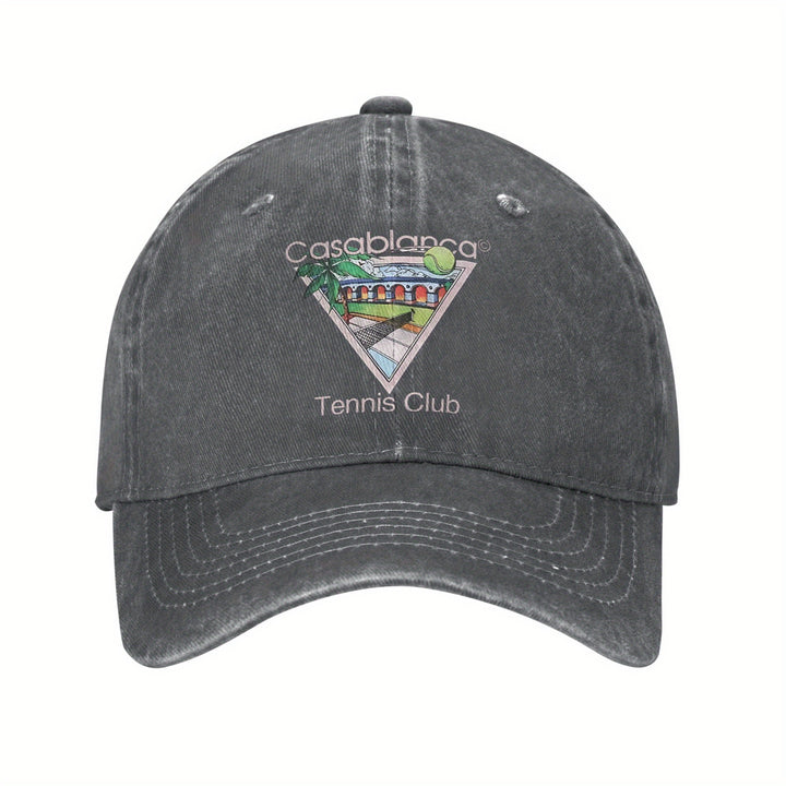 Gorra de Béisbol con Logo del Casablanca Tennis Club - Gorra Negra Lavada al Estilo Universitario Transpirable con Diseño Vibrante en Rosa y Azul, Regalo Ideal para Aficionados al Tenis, Golf o Running