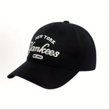 Gorra de Béisbol MLB New York Yankees para Hombres y Mujeres - Gorra Unisex Snapback Negra con Logo Blanco, 100% Poliéster, Ajuste Elástico, Lavable a Mano para San Valentín, Partidos de Fútbol y Mardi Gras